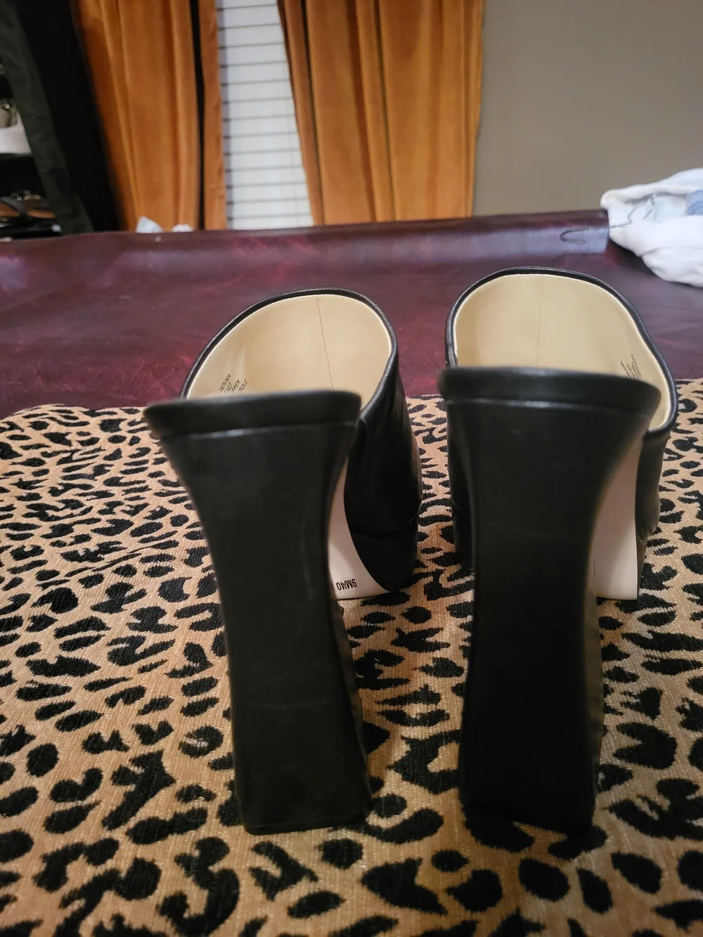 Jessica Simpson Black Leather Slip-On Mule Heels - Picture 3 of 5